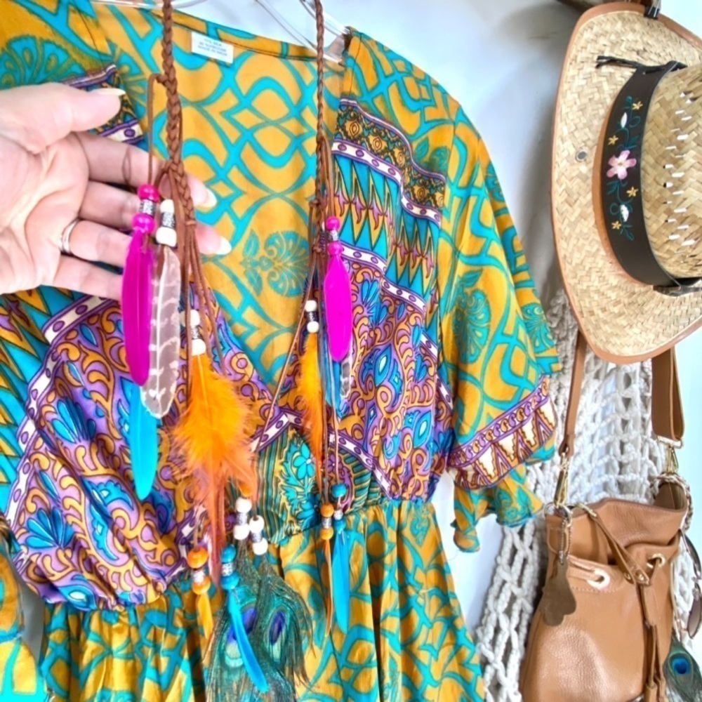 Southwestern feather boho necklace multicoloured w Gypsy/hippy vibe